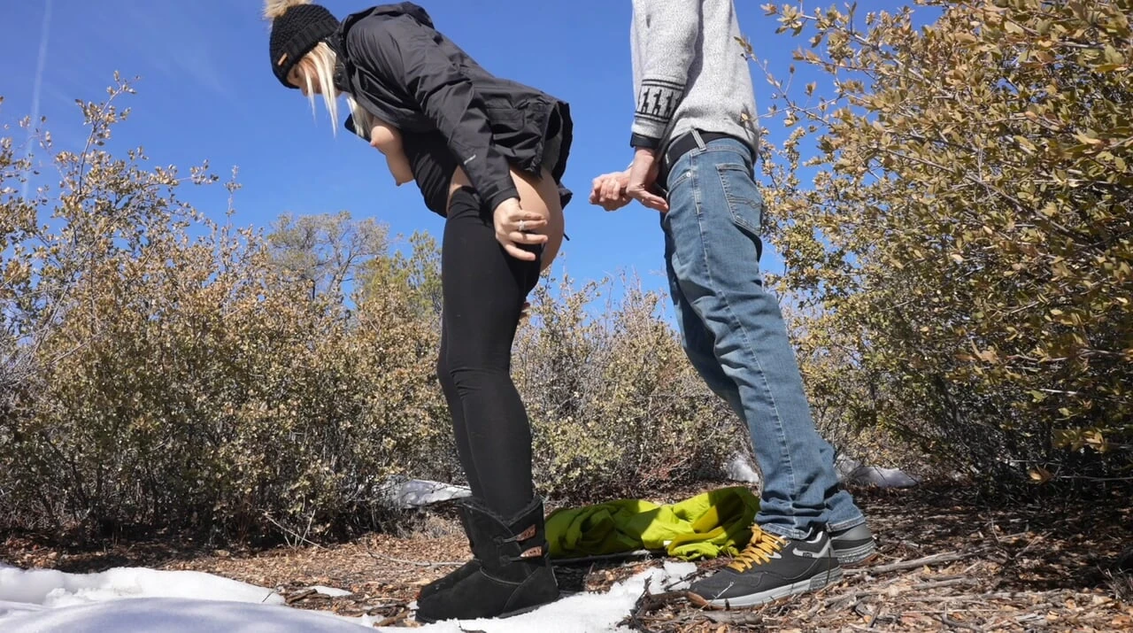 Outdoor Sex in the Snow! Risky with a Big CumShot on My Ass!