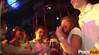 NIGHT CLUB FLASHERS 18 – Scene 4