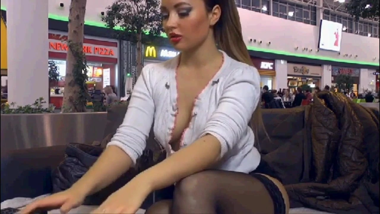 Russian bitch in a shopping center virtually pleases a guy