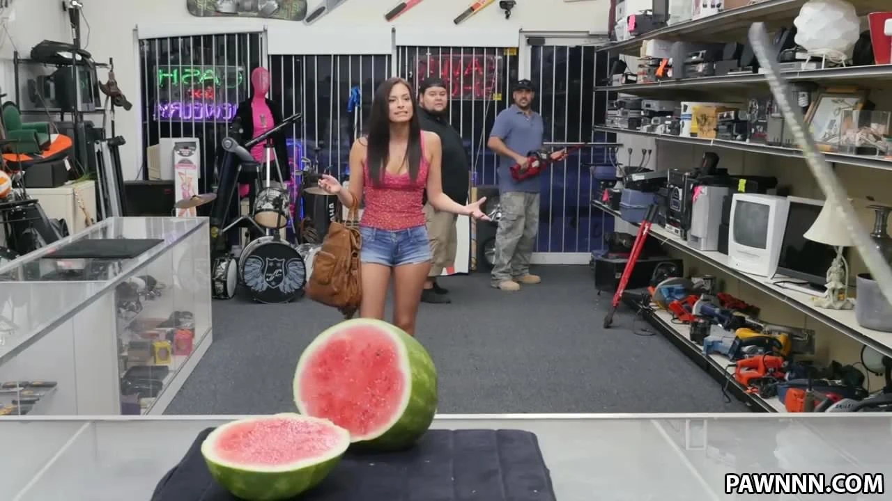 Alexis Deen visits the Pawn Shop – XXX Pawn